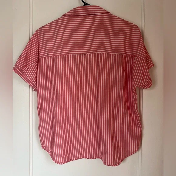 H&M Red and White Striped Casual Shirt - Picture 2 of 5